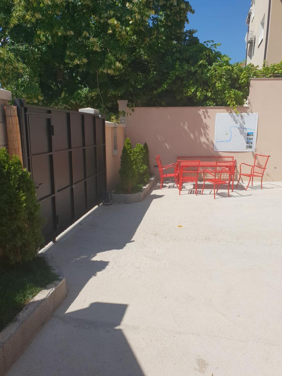 Mango Apartments Trebinje Extérieur photo